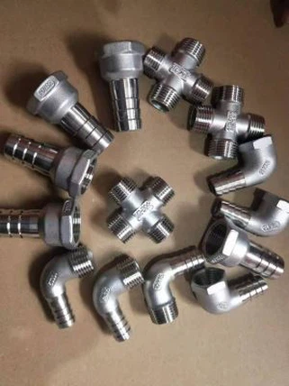3/4 hydraulinen tee kiinnitys